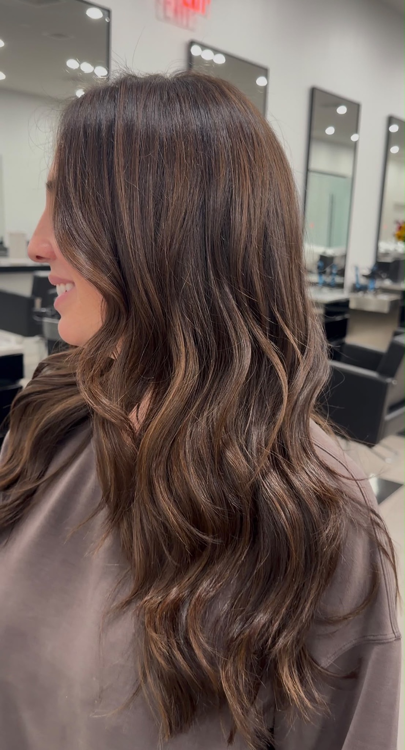Joelle Anisse Salon portfolio