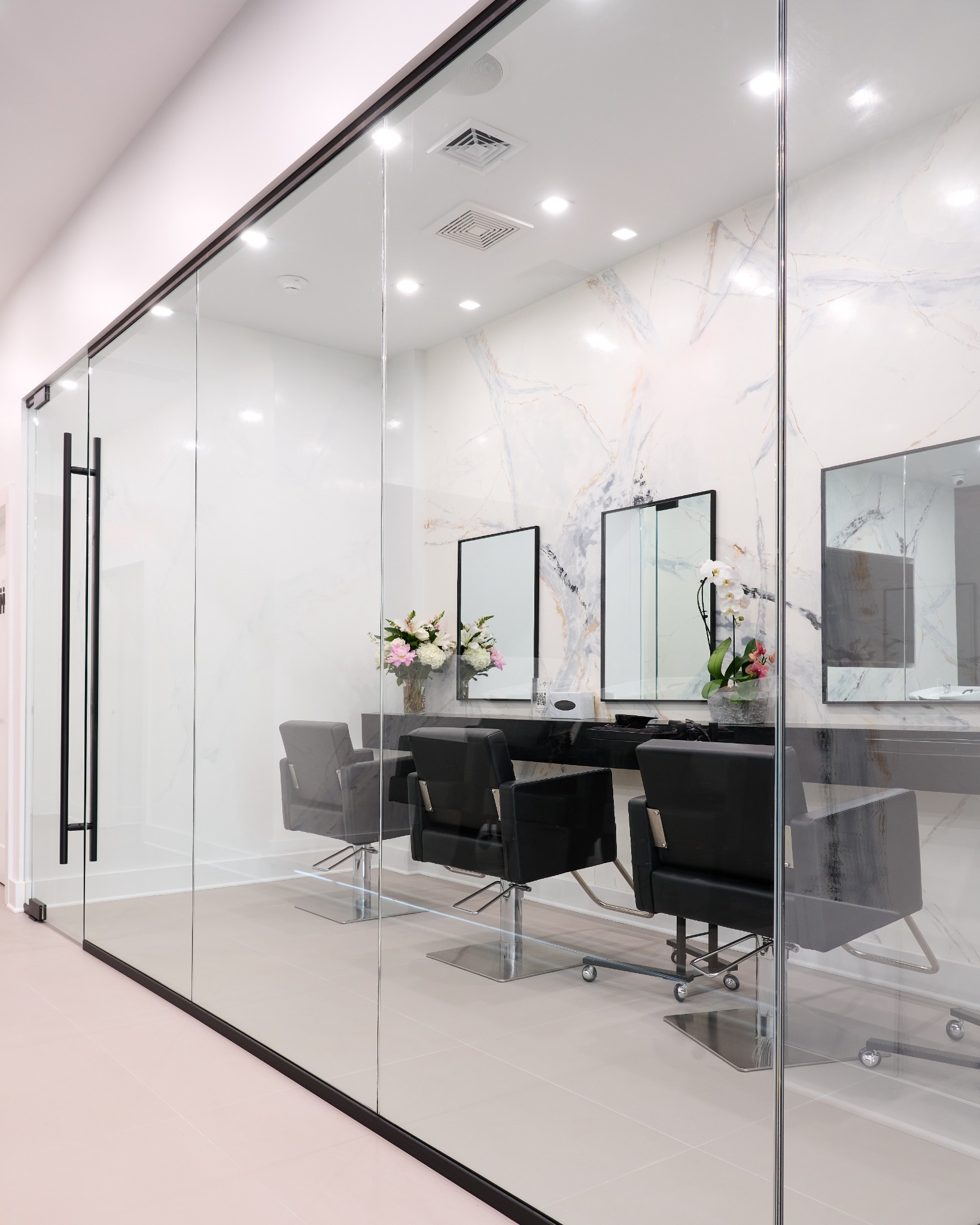 Joelle Anisse Salon